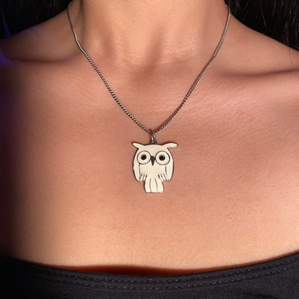 WHITE OWL NECKLACE 🦉